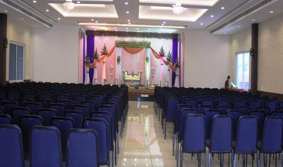 Sri Srinivasa Residency Hotel Kadapa Buitenkant foto